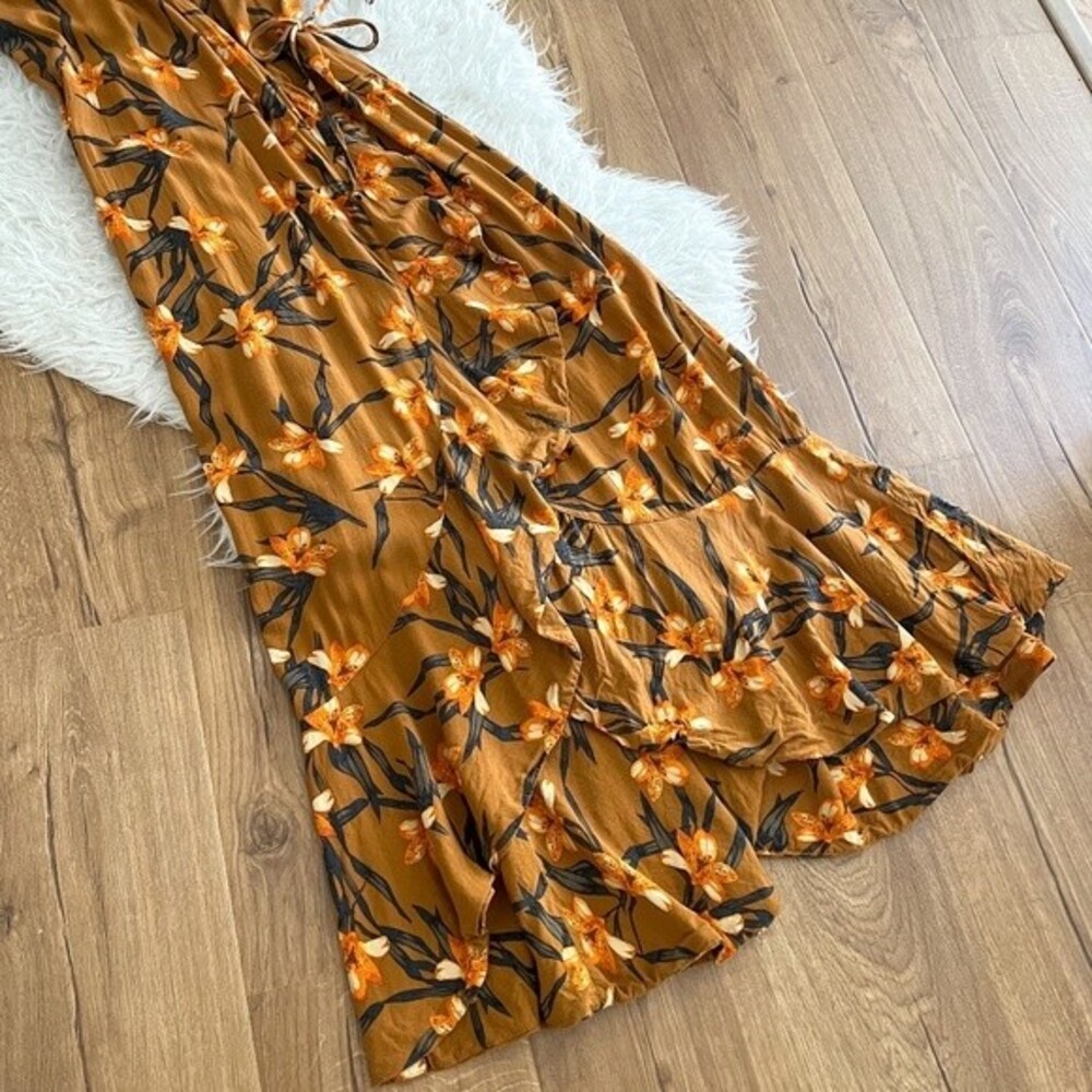 L*Space Wendy Wrap Dress in Love Song Floral Pattern | Size M - Picture 7 of 9